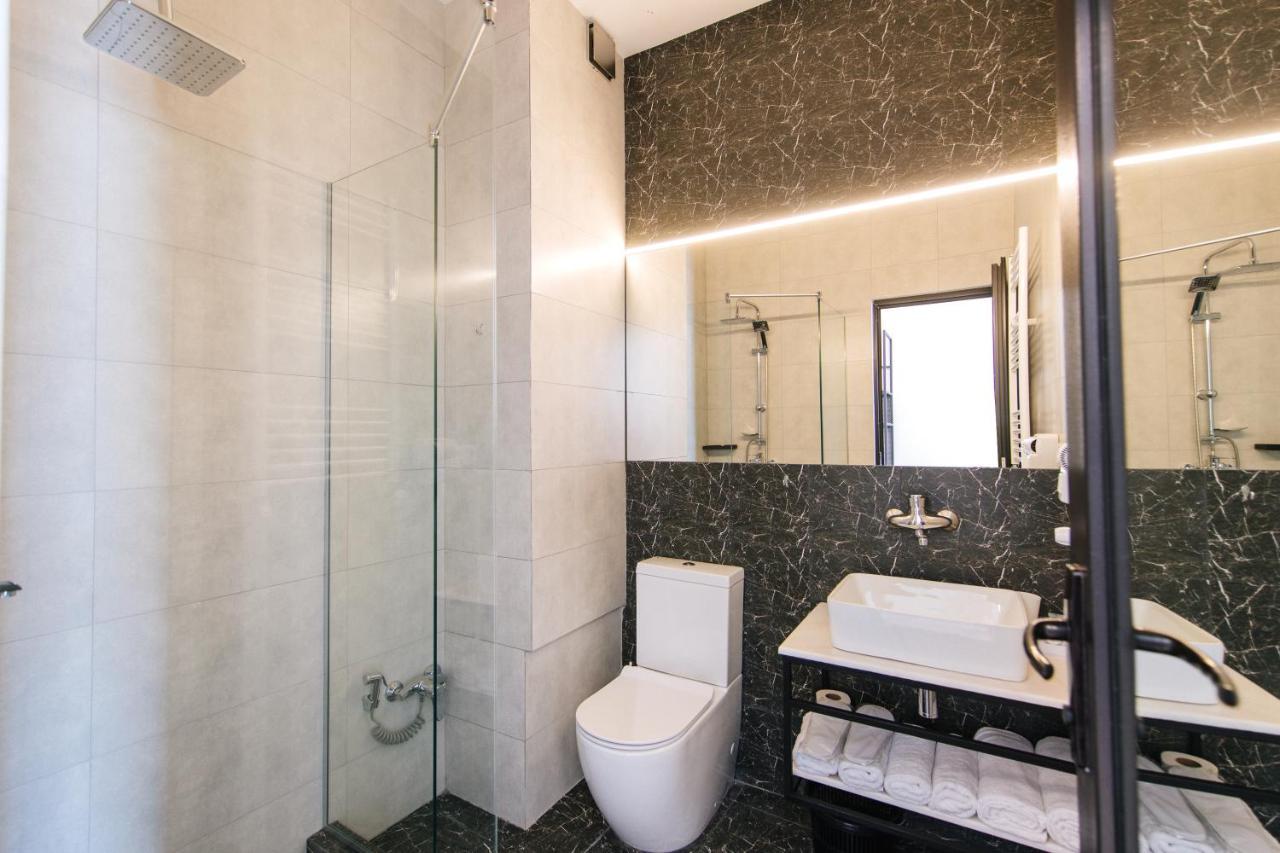 Doors Hotel Tbilisi Zewnętrze zdjęcie